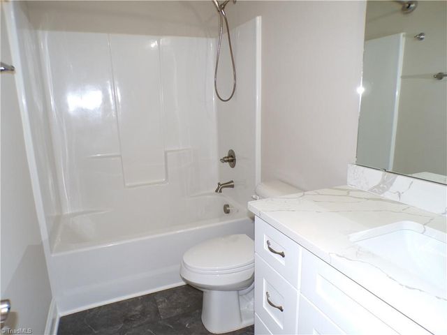 5630 Sutter Lane, Kernersville, NC 27284
