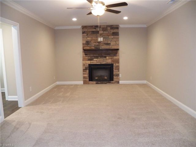 5630 Sutter Lane, Kernersville, NC 27284