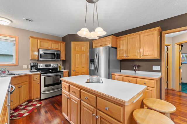 6515 Langer Lane, Lino Lakes, MN 55038