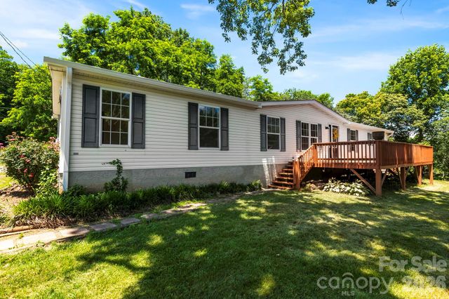 135 Prevost Street, Waynesville, NC 28786