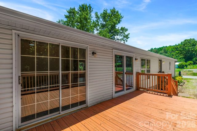 135 Prevost Street, Waynesville, NC 28786