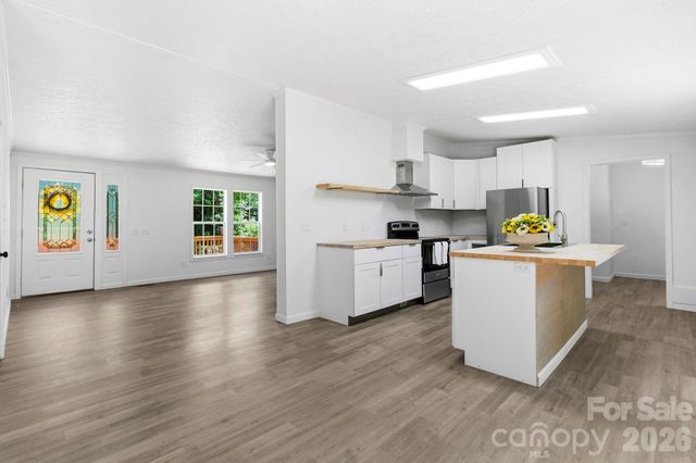 135 Prevost Street, Waynesville, NC 28786