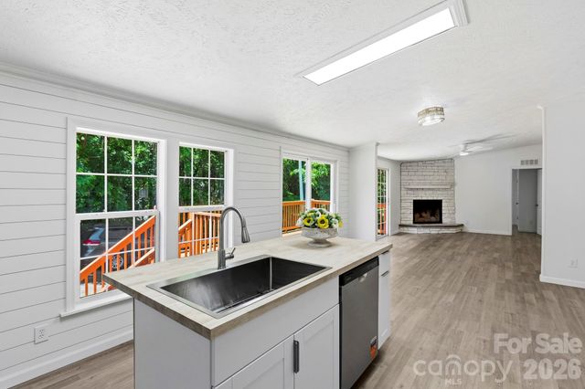 135 Prevost Street, Waynesville, NC 28786
