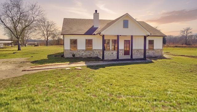 5211 SW 2385 County Road, Wortham, TX 76681