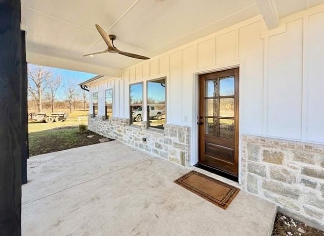 5211 SW 2385 County Road, Wortham, TX 76681