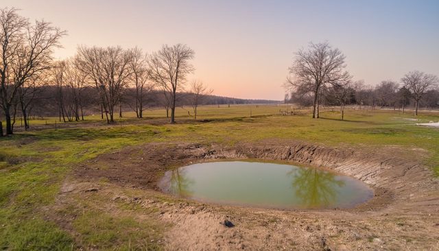 5211 SW 2385 County Road, Wortham, TX 76681