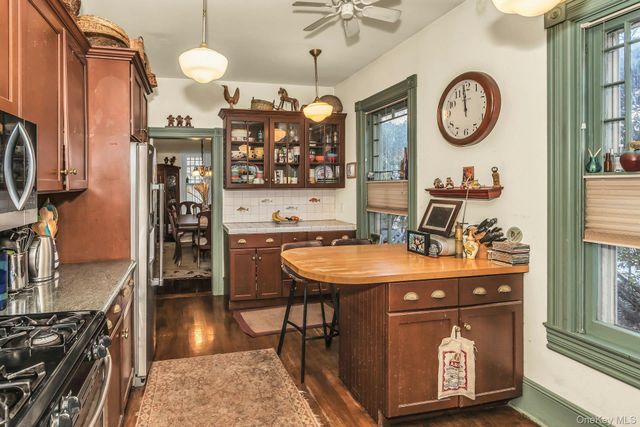 64 Bryant Avenue, Roslyn Harbor, NY 11576