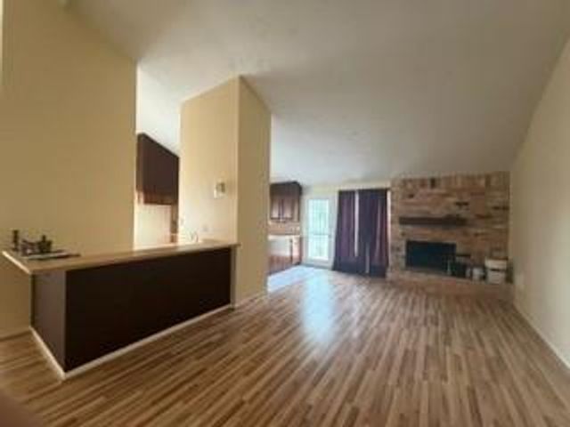 7822 Chasecreek Drive, Houston, TX 77489