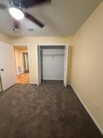 7822 Chasecreek Drive, Houston, TX 77489