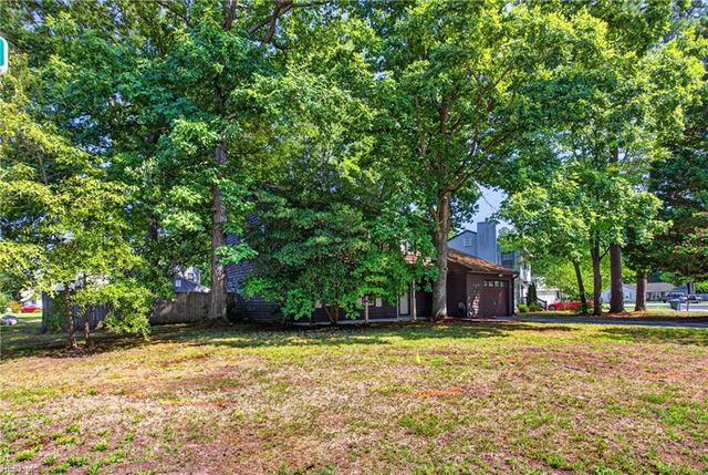 10 Redcedar WAY, Newport News, VA 23608