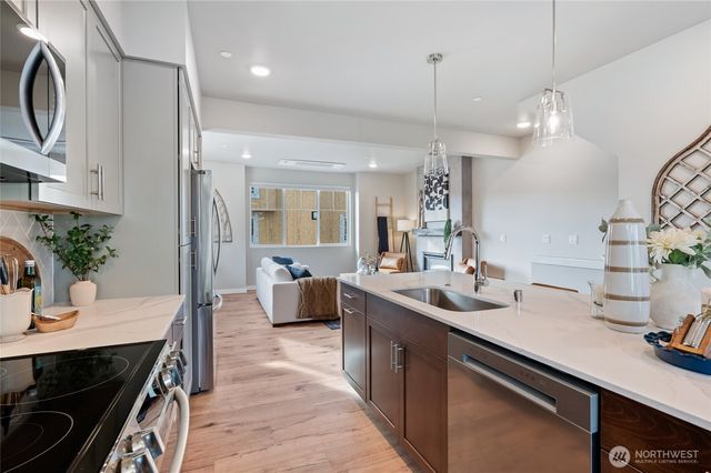 14424 Madison Way #G1, Lynnwood, WA 98087