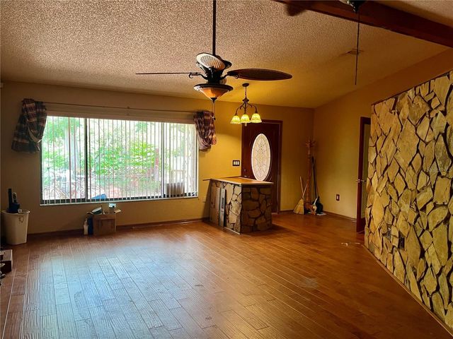 9030 GRANT STREET, Brooksville, FL 34613