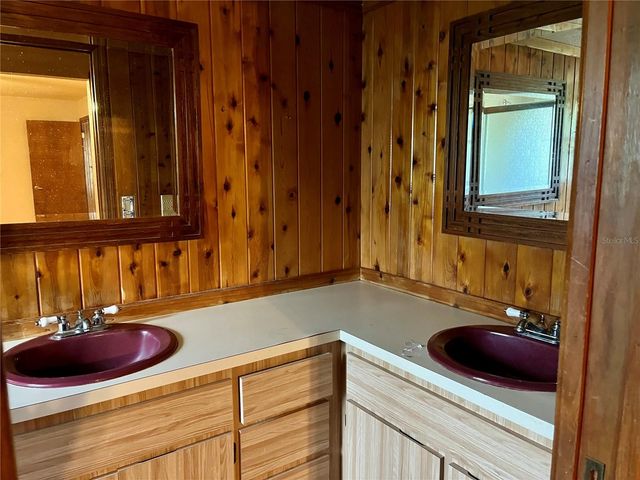 9030 GRANT STREET, Brooksville, FL 34613