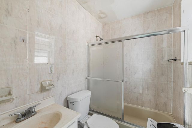 9552 112th Street, Richmond Hill S., NY 11419