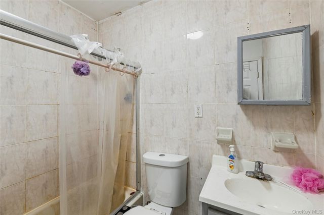 9552 112th Street, Richmond Hill S., NY 11419
