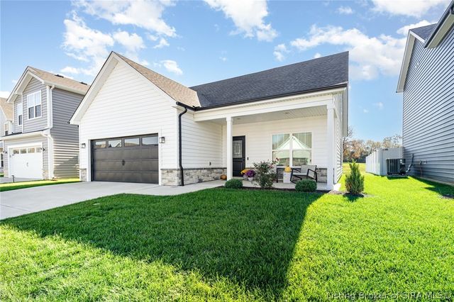 5004 Hidden Springs Drive, Charlestown, IN 47111