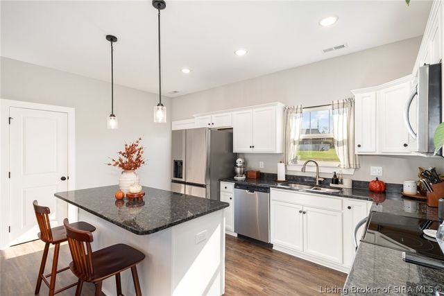 5004 Hidden Springs Drive, Charlestown, IN 47111