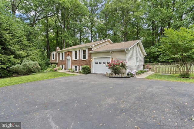 8819 LAFAYETTE DR, Owings, MD 20736