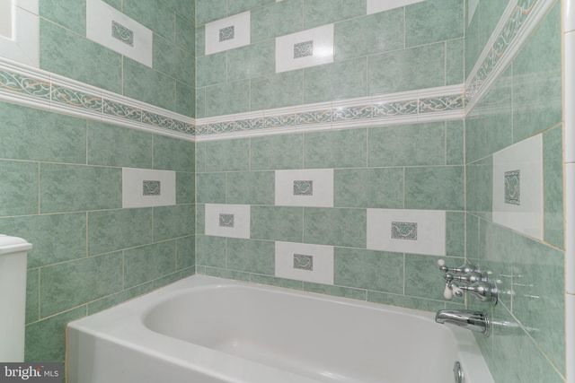 8819 LAFAYETTE DR, Owings, MD 20736