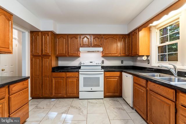 8819 LAFAYETTE DR, Owings, MD 20736