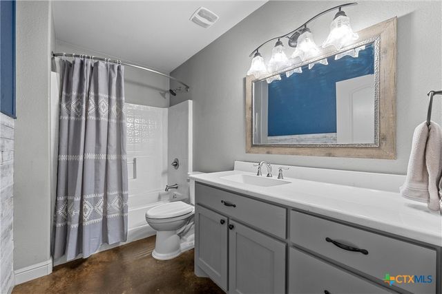 248 Rabbit Shadow Trail, Whitney, TX 76692