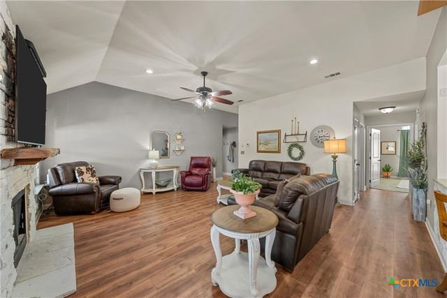 248 Rabbit Shadow Trail, Whitney, TX 76692