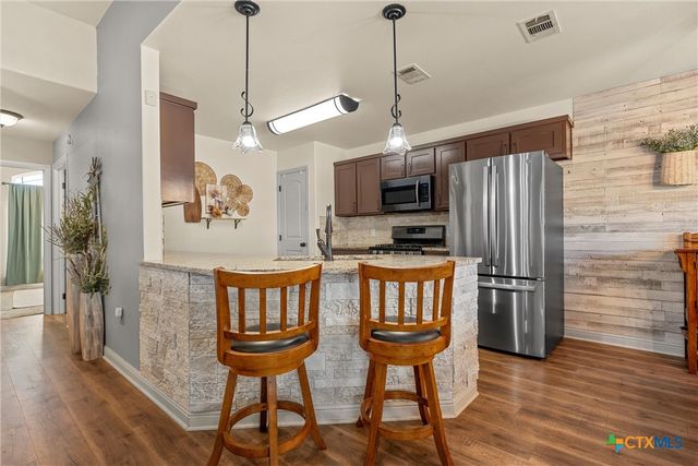 248 Rabbit Shadow Trail, Whitney, TX 76692