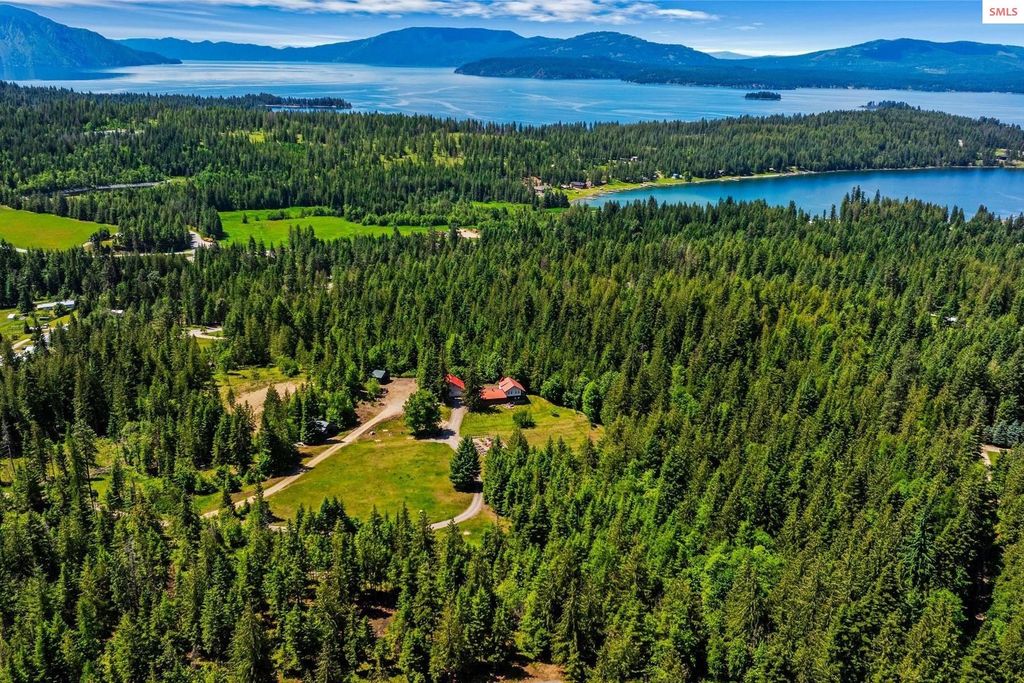 343 W Spring Creek Rd, Hope, ID 83836 photo 3