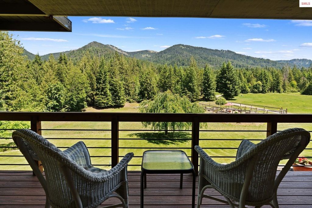 343 W Spring Creek Rd, Hope, ID 83836 photo 4