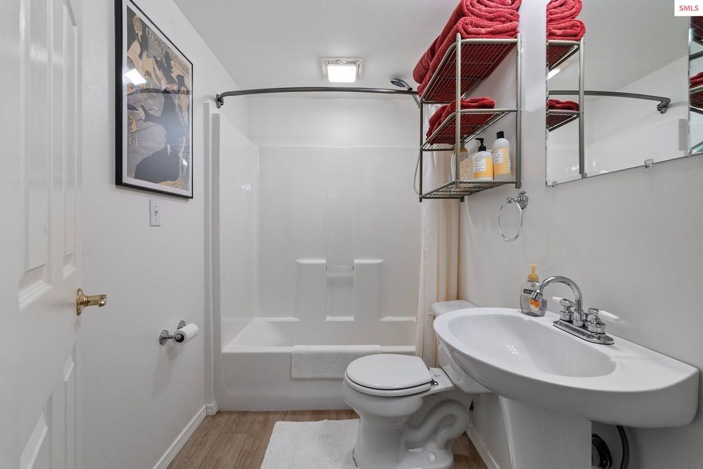 343 W Spring Creek Rd, Hope, ID 83836 photo 63