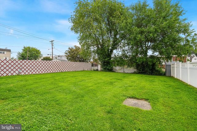1903 FOSTER ST, Philadelphia, PA 19116