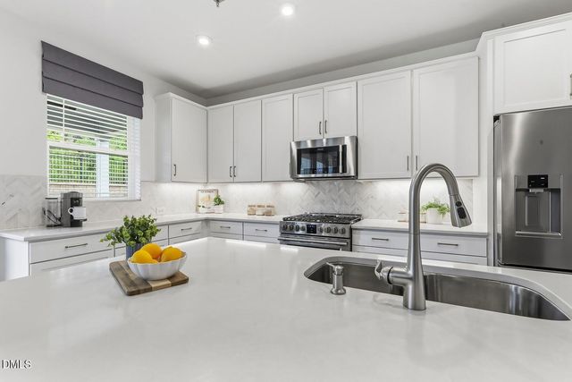 3391 Mission Olive Place, New Hill, NC 27562