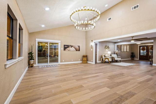 2214 Rex Cruse Drive, Sherman, TX 75092