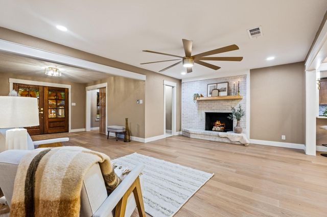 2214 Rex Cruse Drive, Sherman, TX 75092