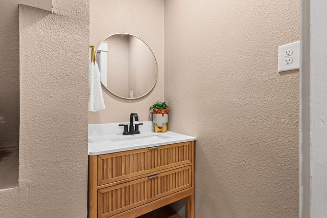 2214 Rex Cruse Drive, Sherman, TX 75092