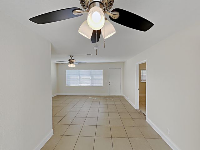 1230 SW 6th Way, Deerfield Beach, FL 33441