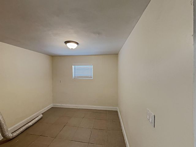 1230 SW 6th Way, Deerfield Beach, FL 33441