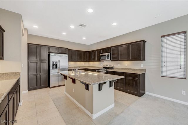 7963 Cape Brett Street, Las Vegas, NV 89131