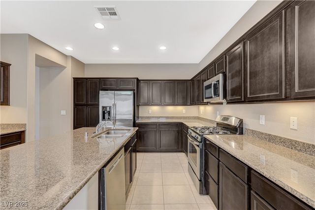 7963 Cape Brett Street, Las Vegas, NV 89131