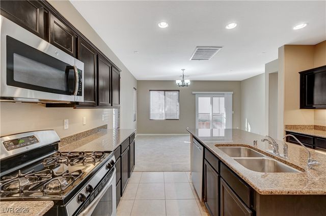 7963 Cape Brett Street, Las Vegas, NV 89131