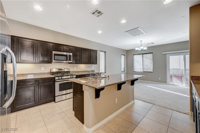 7963 Cape Brett Street, Las Vegas, NV 89131