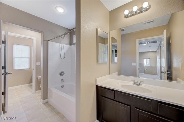 7963 Cape Brett Street, Las Vegas, NV 89131