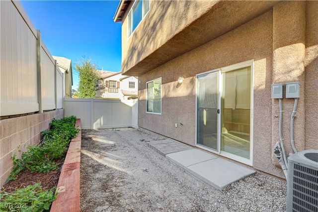 7963 Cape Brett Street, Las Vegas, NV 89131