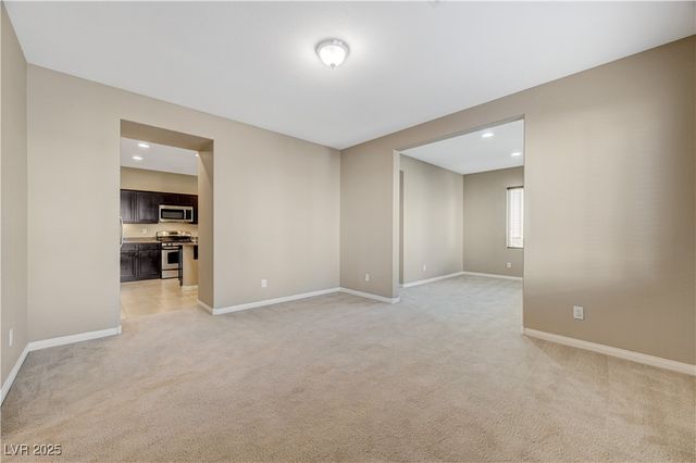 7963 Cape Brett Street, Las Vegas, NV 89131