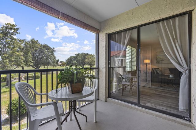 5433 SE Miles Grant Road 201, Stuart, FL 34997