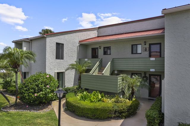 5433 SE Miles Grant Road 201, Stuart, FL 34997