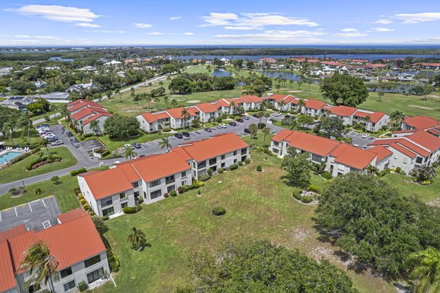 5433 SE Miles Grant Road 201, Stuart, FL 34997
