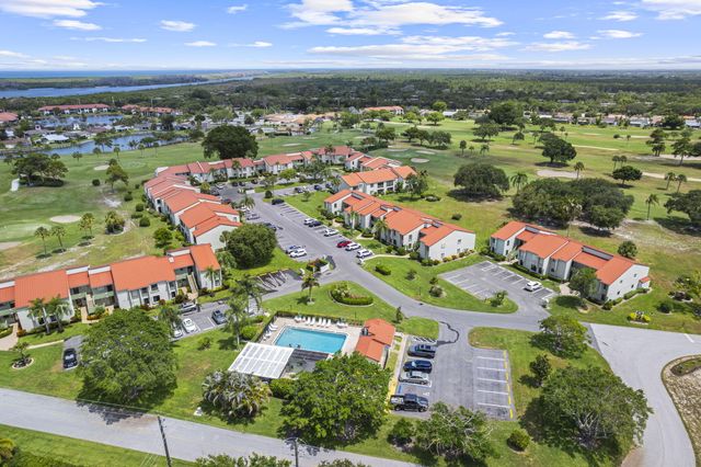 5433 SE Miles Grant Road 201, Stuart, FL 34997