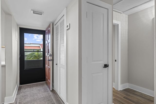 5433 SE Miles Grant Road 201, Stuart, FL 34997