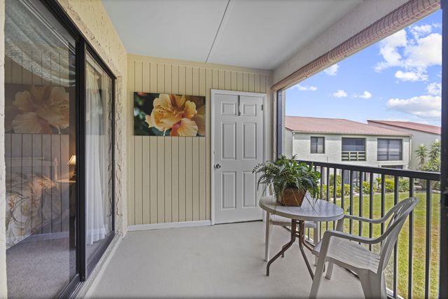 5433 SE Miles Grant Road 201, Stuart, FL 34997